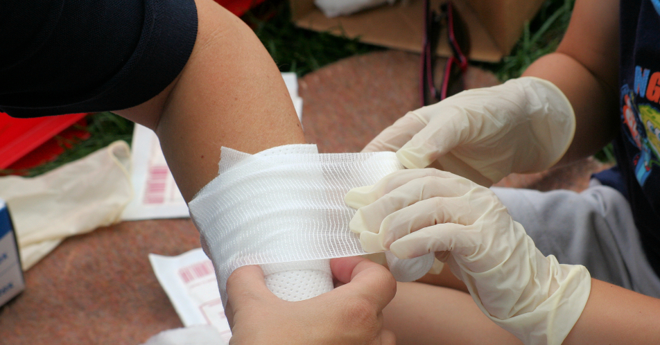 Selbstverletzendes Verhalten bei Jugendlichen: BMBF startet Projekt zur Ursachenforschung